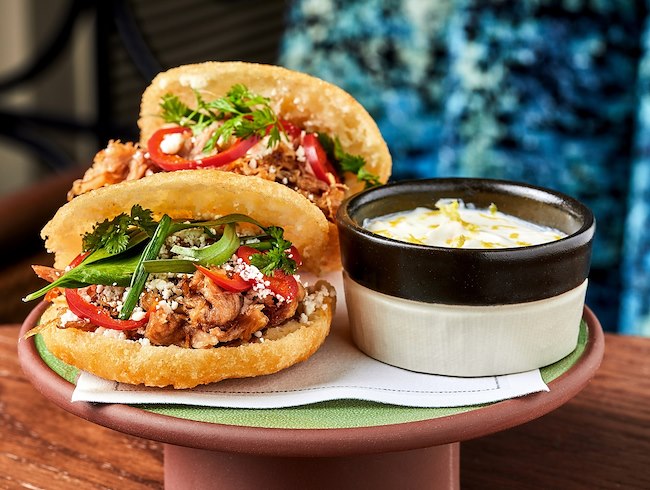 Corteza Dining Room Night View 